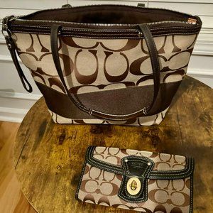 Authentic Coach Purse and Wallet